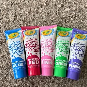 Crayola Bathtub Finger Paint Soap - Blue, Red, Pink, Green, Purple